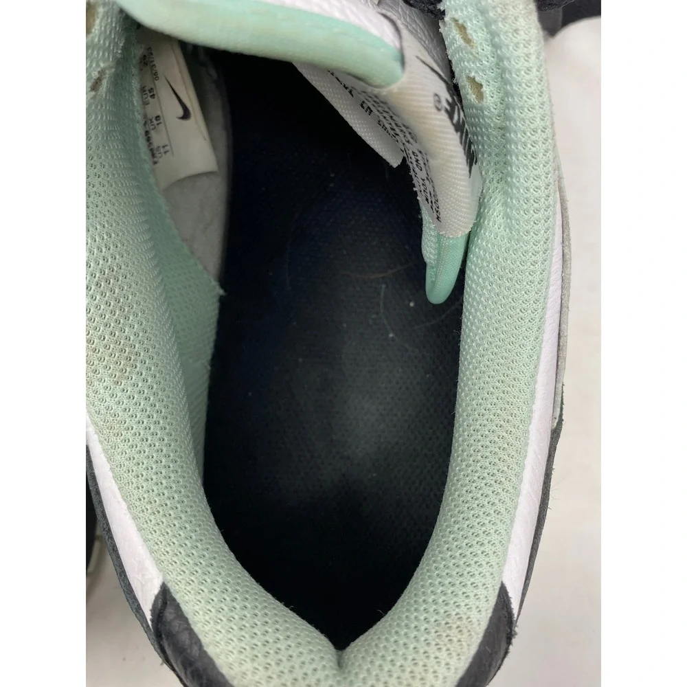 Nike Dunk Low Mint Green White Black Sneakers FN0569-900 Mens 11